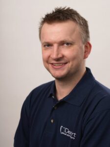 Artur Lewandowski – lekarz stomatolog w gabinecie Dentart