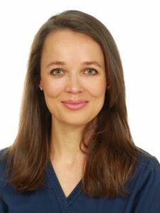 dr n. med. Beata Wyrębek – lekarz stomatolog w gabinecie Dentart